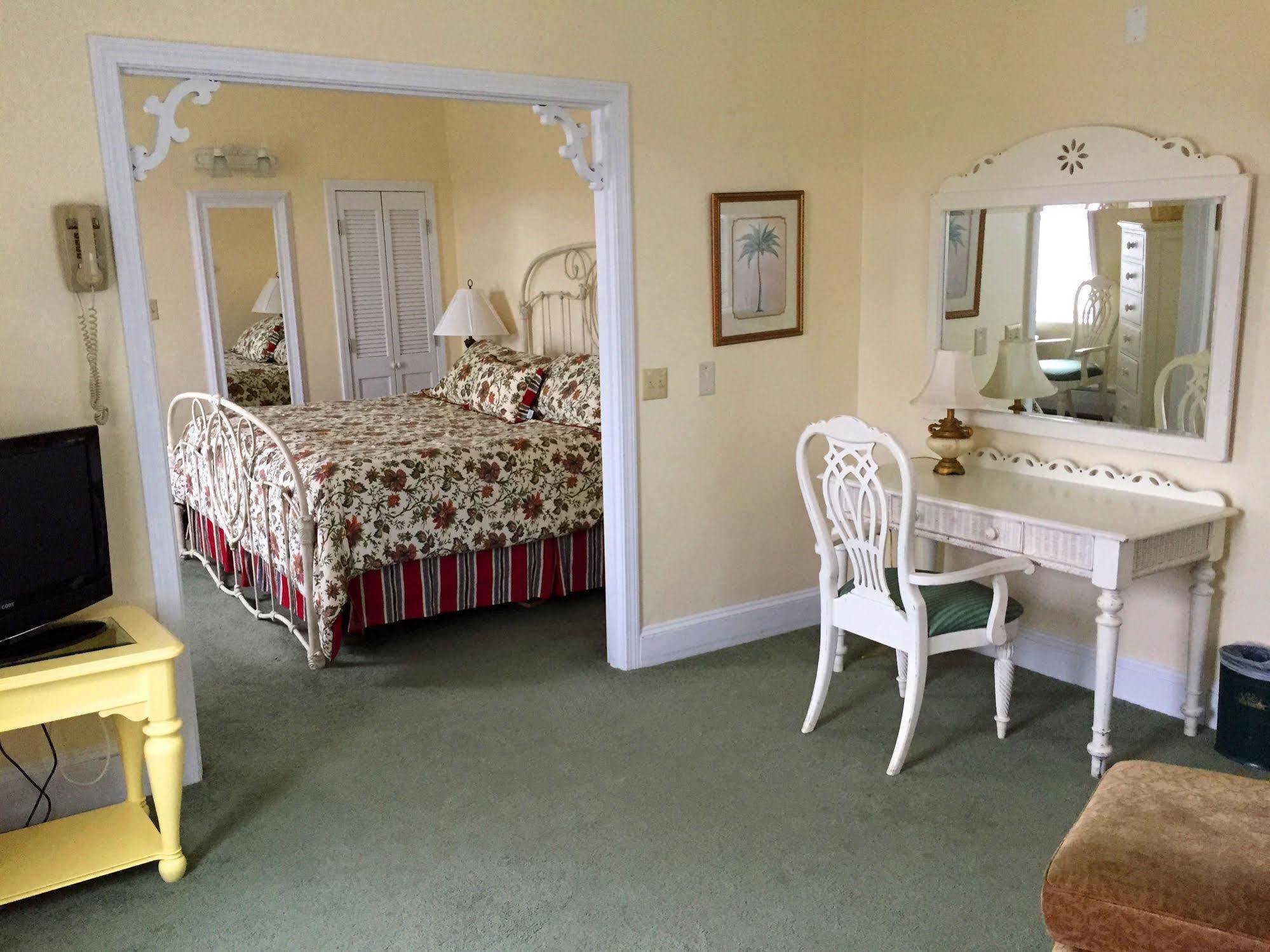 Spring House Hotel Нью-Шорхэм Экстерьер фото